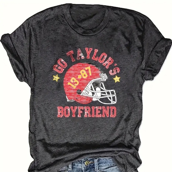 unbranded Tops - Taylor Swift "Go Taylor's Boyfriend" tshirt